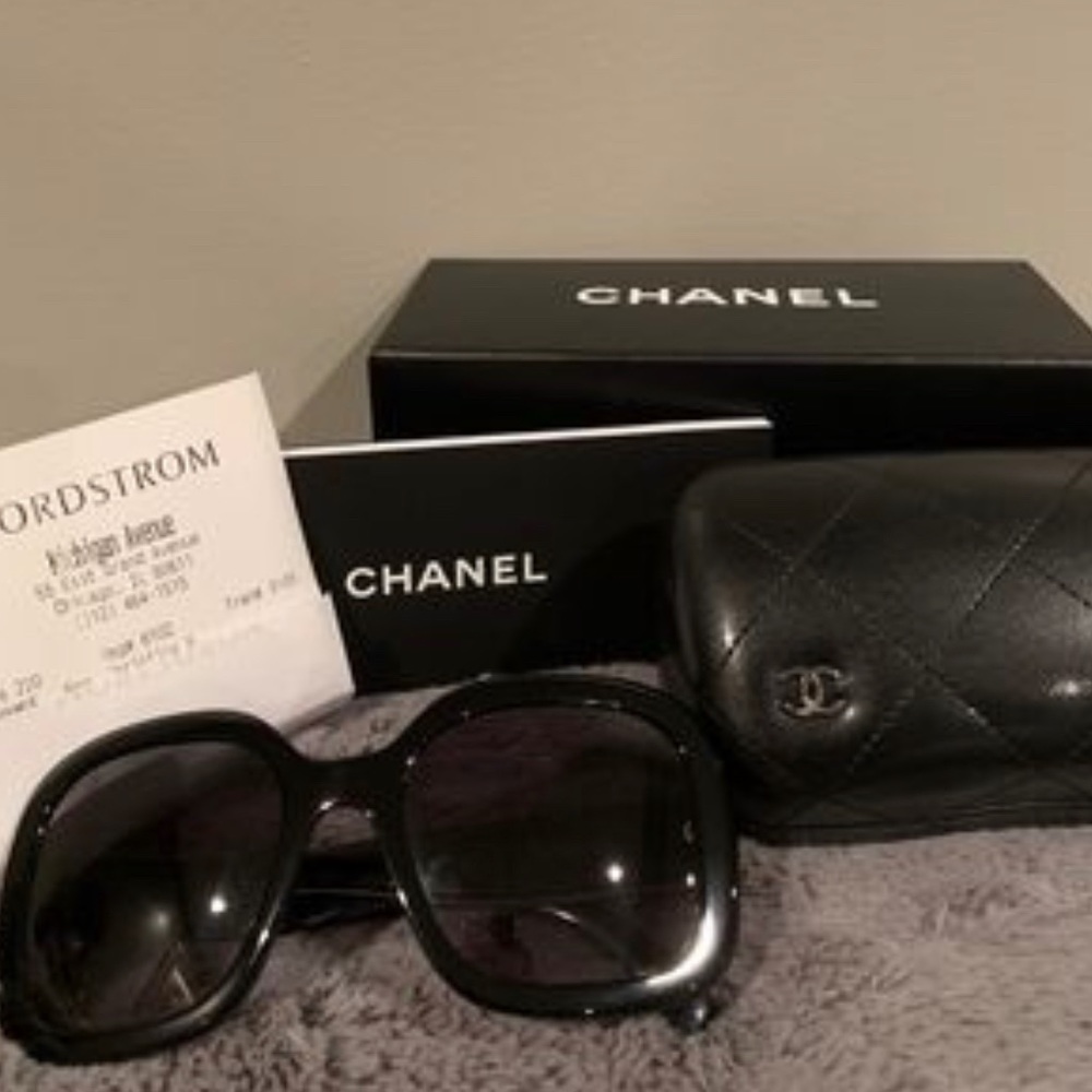 Chanel authentic sunglasses